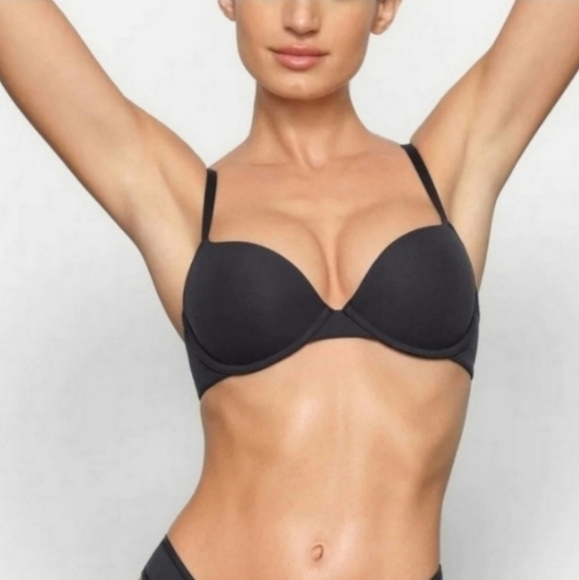 SKIMS Fits EVERYBODY Push-up Demi Bra Black Onyx Bra 32C - Picture 1 of 5